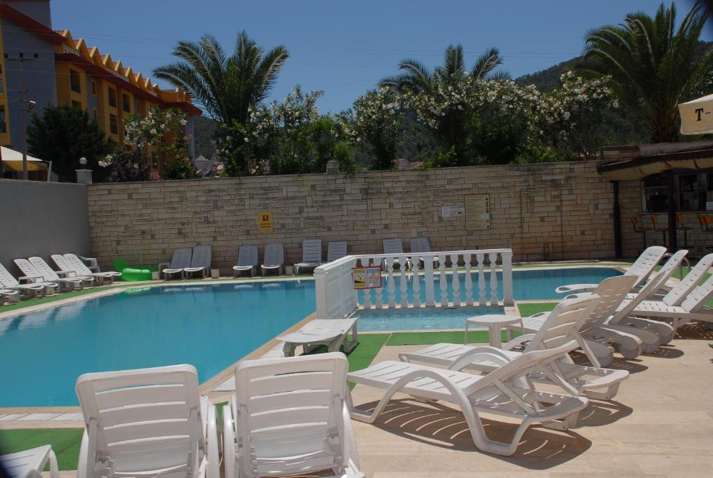 Lidya Park Hotel Marmaris Esterno foto